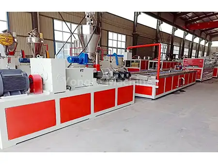 PVC 벽면 생산 라인